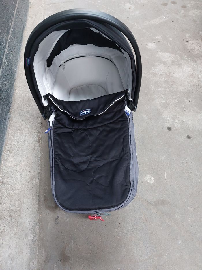 Pousette chicco trio - photo numéro 8