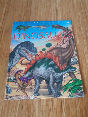 Livre sur les dinosaures