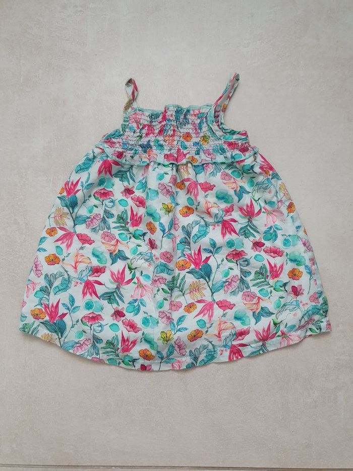 Robe sans manche fleurie orchestra 6 mois