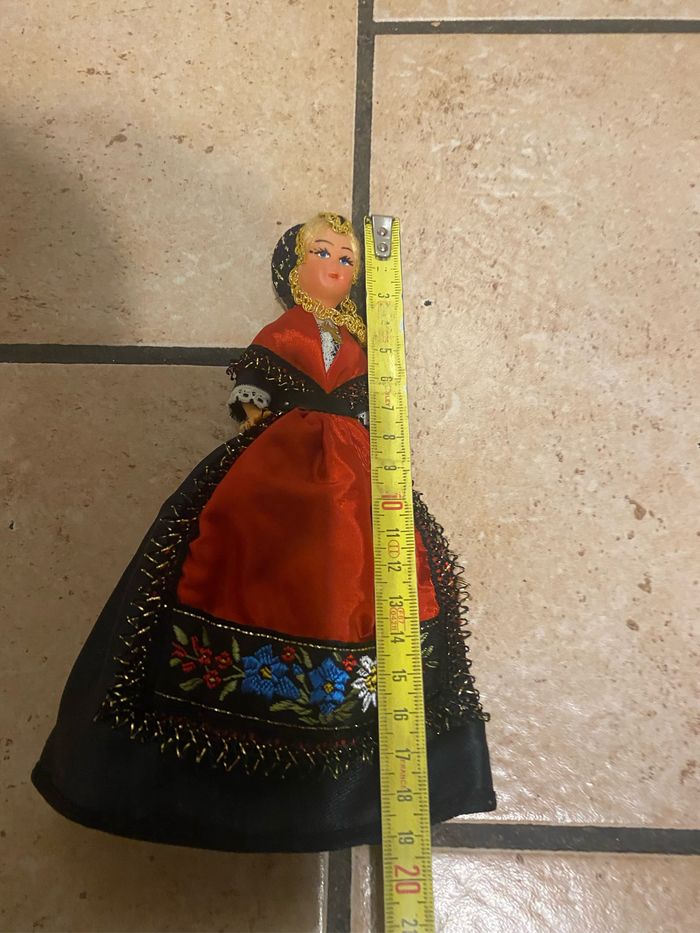Poupée - photo numéro 4