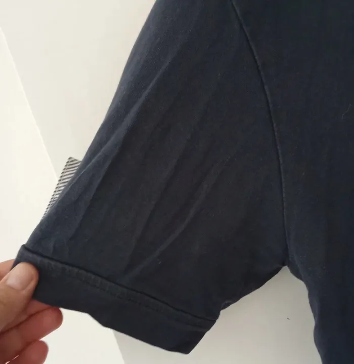 T-shirt homme ⭐ très bon état ⭐ Taille XL ⭐ Enzo di capri - photo numéro 2