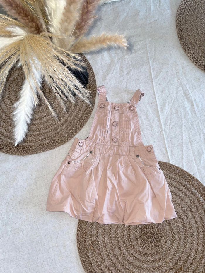 Robe rose