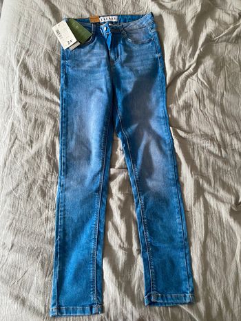 jean slim taille 38