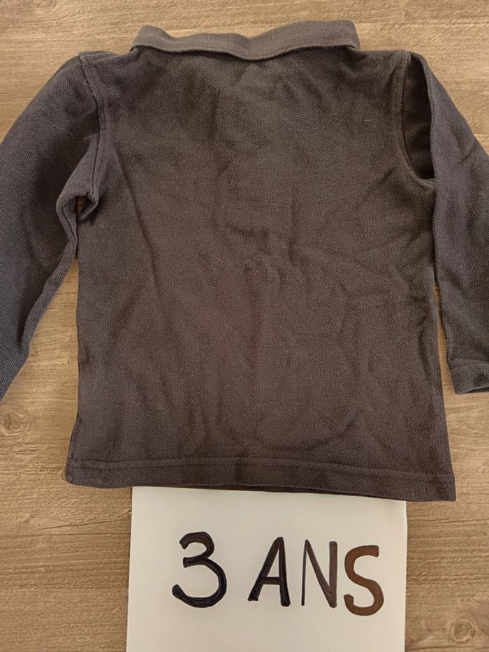 🎉Tee shirt polo noir taille 3 ans bon état - photo numéro 7