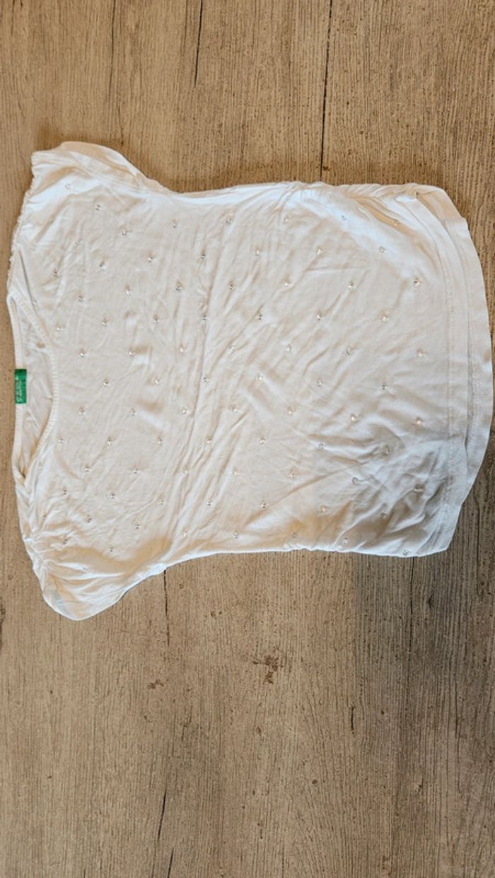 Blouse blanche à manches courtes avec perles, United Color Of Benetton, 8/9 ans, peu mis - photo numéro 4