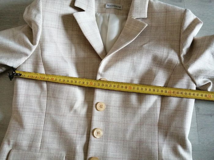 Ensemble tailleur et jupe - photo numéro 10