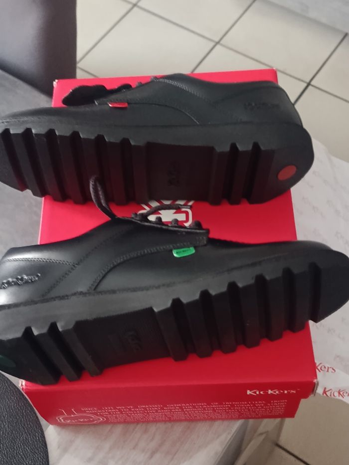Kickers femme taille 41 neuve - photo numéro 2
