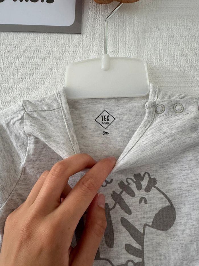 Pyjama 2 pièce léger - taille 6 mois 🌼 - photo numéro 2