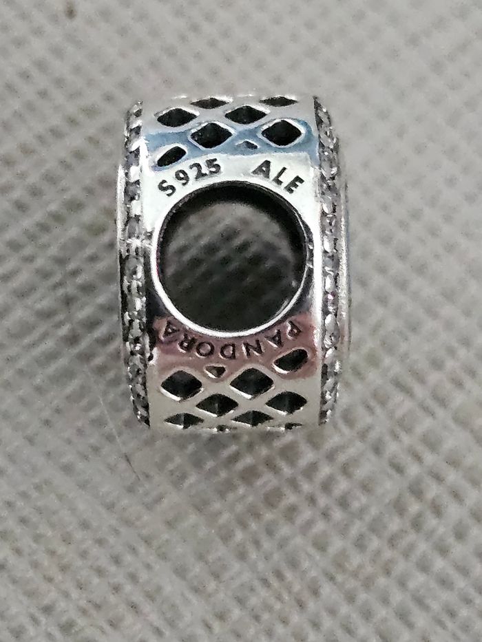 Charm pandora ed limité - photo numéro 5