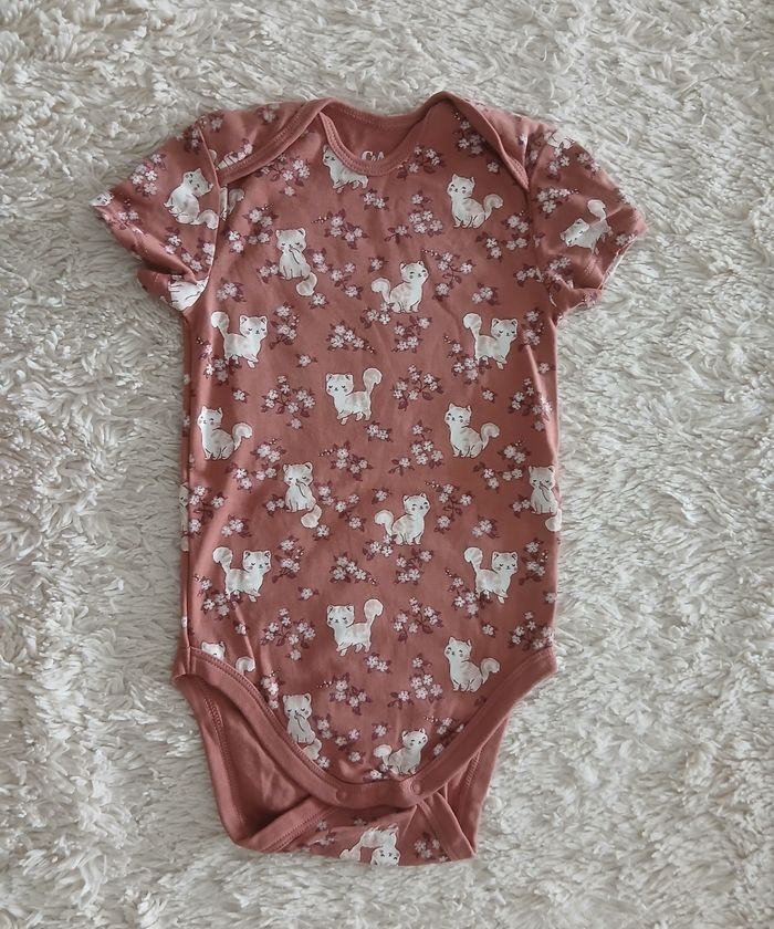 Lot de deux bodies 3 ans - photo numéro 2