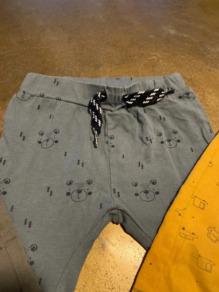 Lot de 3 pantalons 12 mois - photo numéro 3