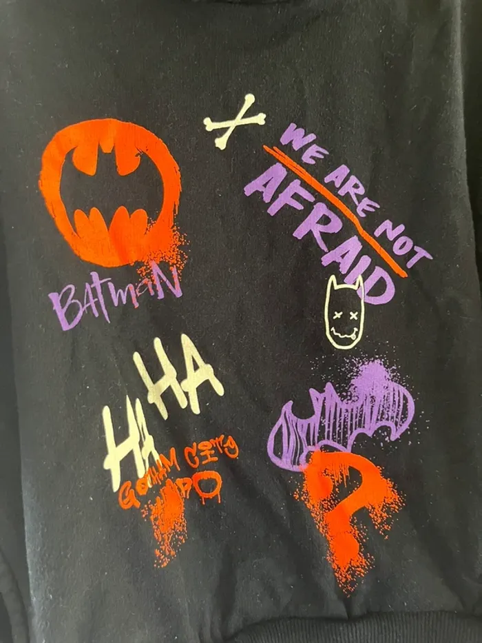 Pull à capuche Batman taille 5-6 ans 💫 - photo numéro 2