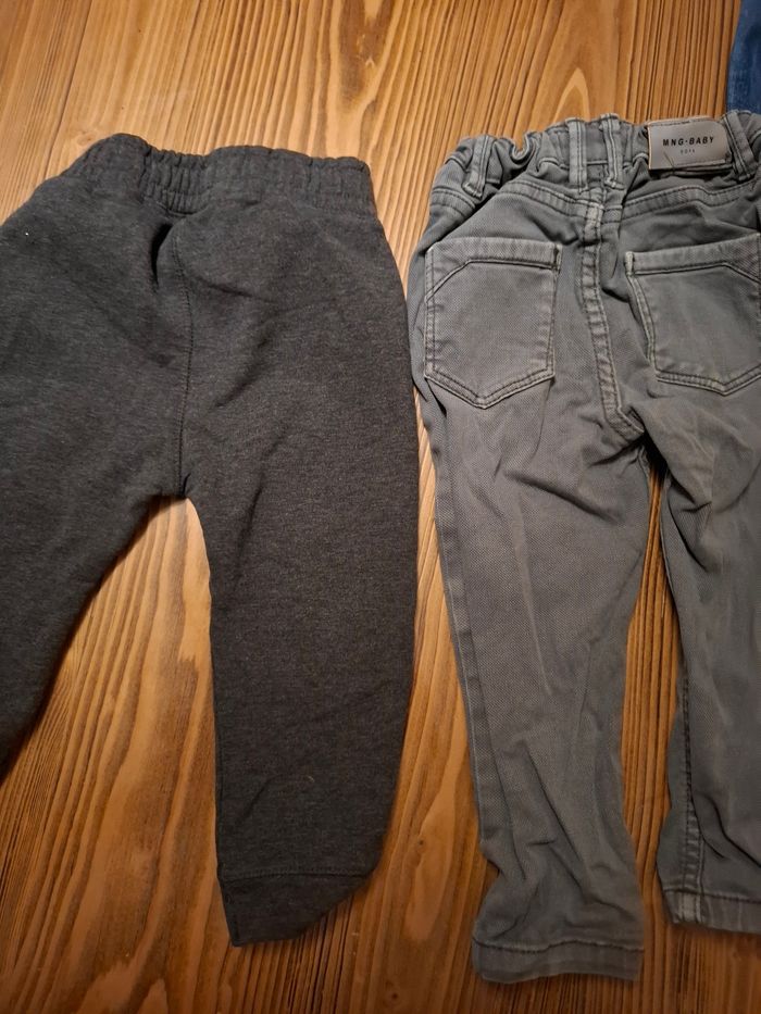 Lot de 5 pantalons 18 mois - photo numéro 7