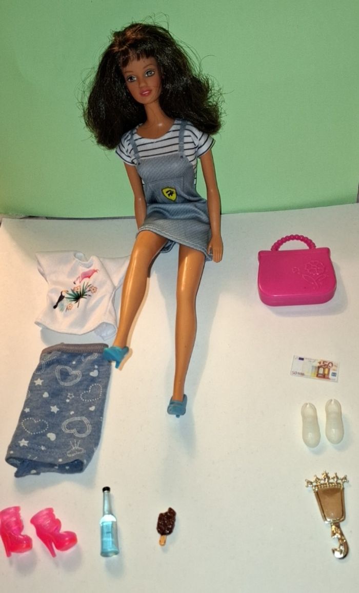 Barbie 1966 ( avec accessoires) - photo numéro 9