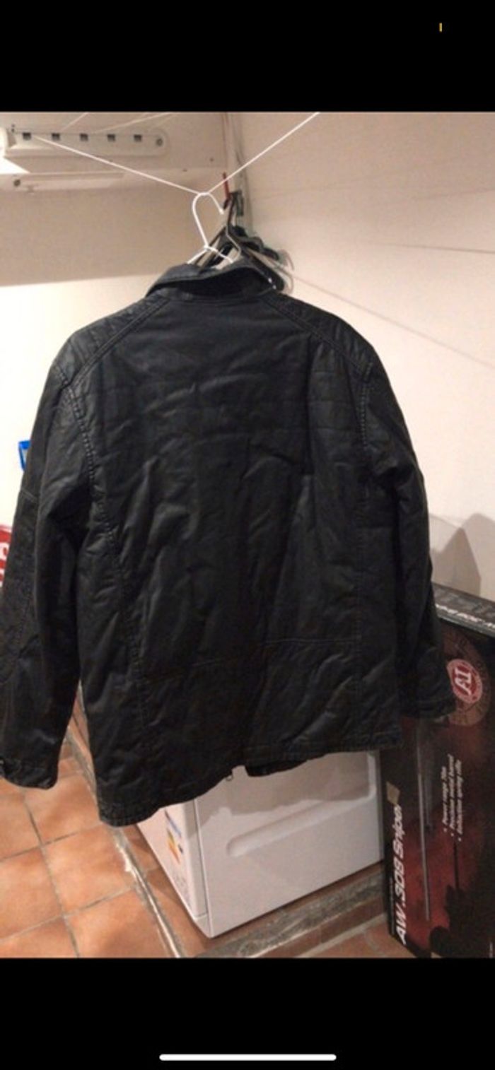Blouson noir - photo numéro 5