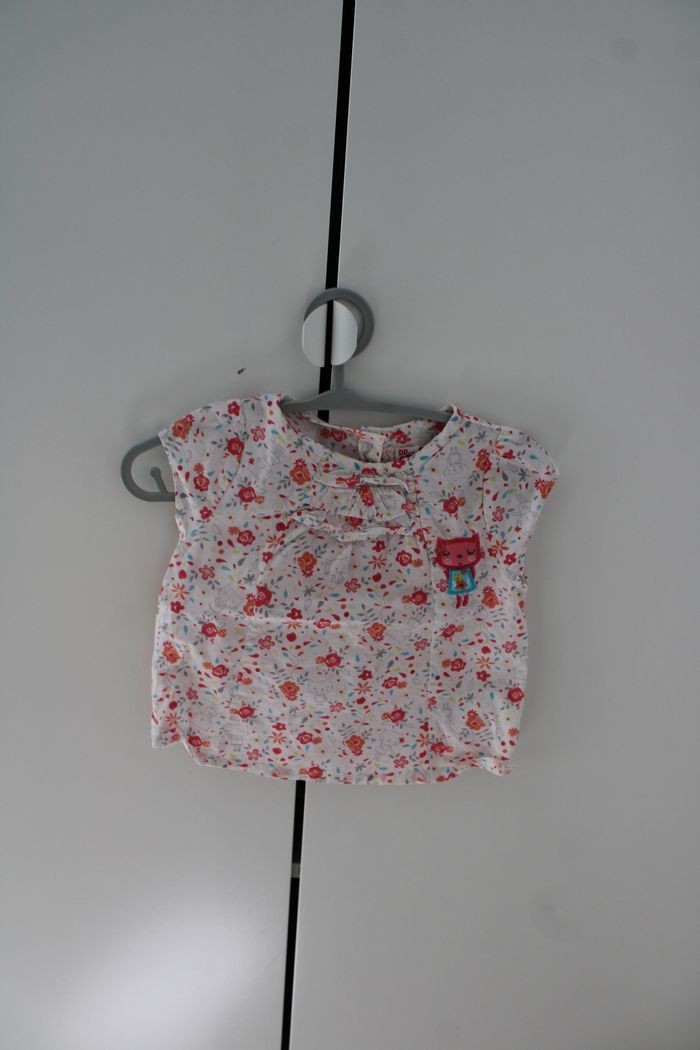 Ensemble tee shirt et pantalon