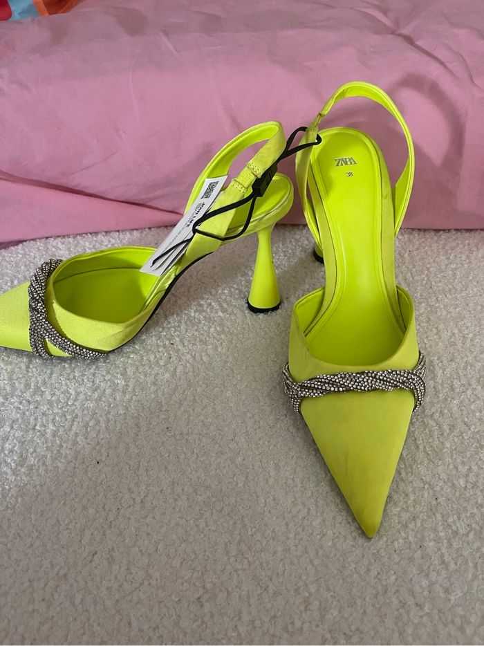 Sandales à talons Zara – Neuf avec étiquette – Taille 38 - photo numéro 3