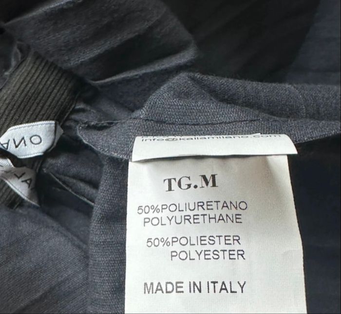 Neuve avec étiquette jupe effet cuir taille 38 Kalla Milano - photo numéro 5