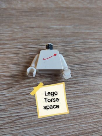 Lego torse space
