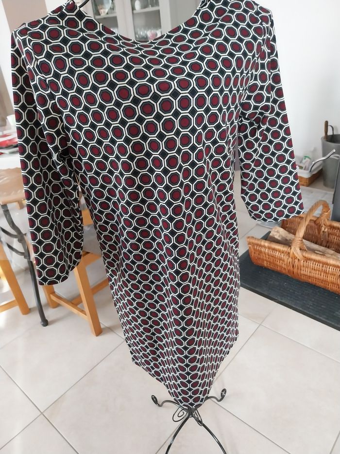 Très belle robe marque  compagnie des aventuriers - photo numéro 5