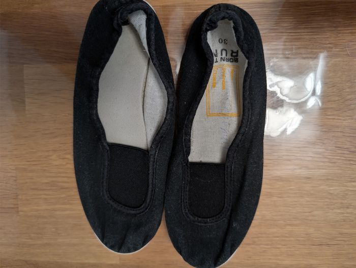 Chaussons de gym unisexe pointure 30 - photo numéro 6