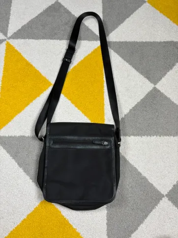 Sacoche à bandoulière La Halle | Noir | Taille 23 X 22 cm