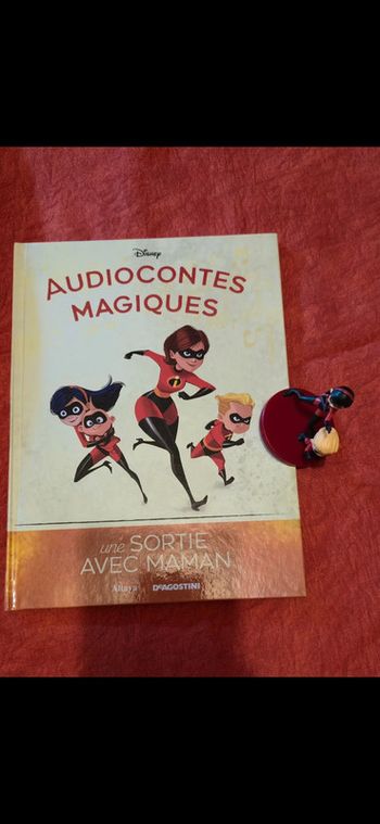 Livre et figurine115 audiocontes magiques Disney altaya audio conte compte comte magic