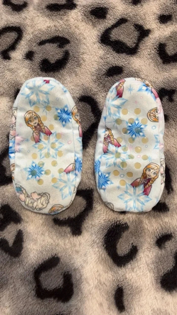 Chaussons 25 - photo numéro 2