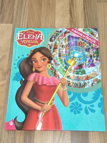 Livre Elena d'Avalor cherche et trouve