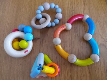 Lot de hochets en bois Haba