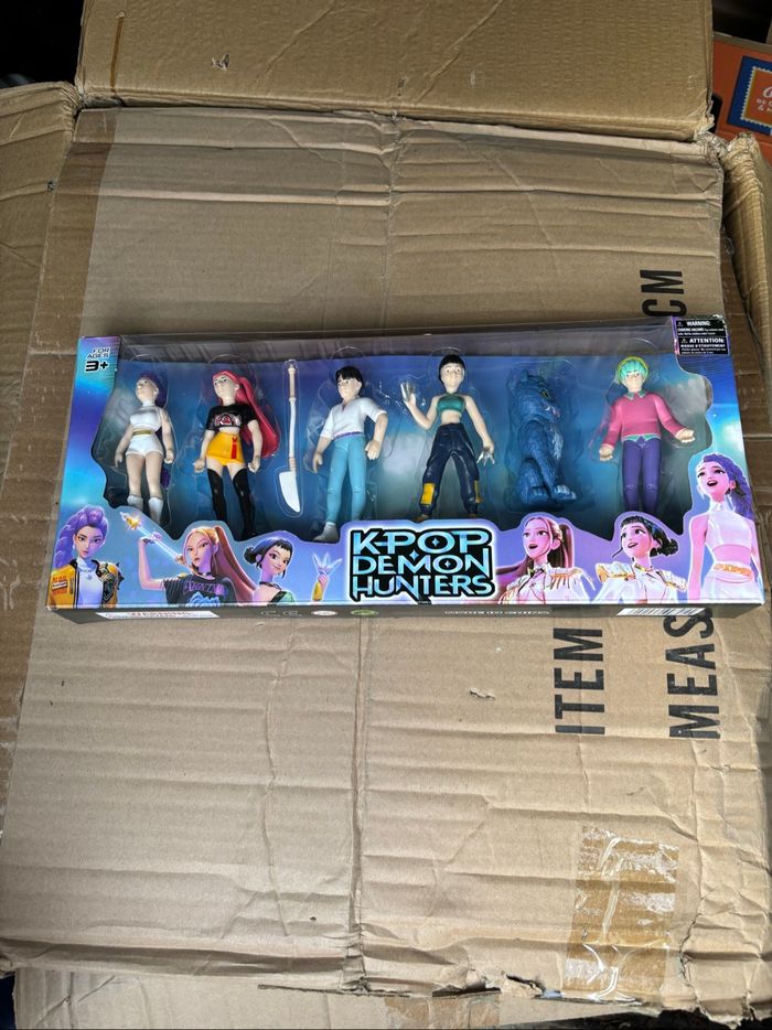 Coffret figurine kpop