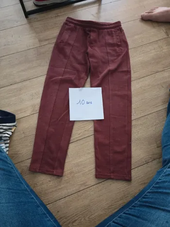 Pantalon Kiabi 10 ans Excellent état