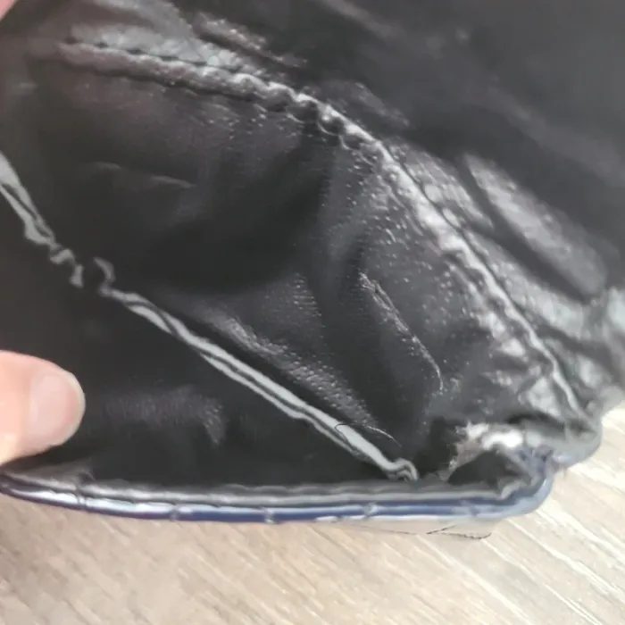 Pochette matelassée bleue et dorée - photo numéro 9