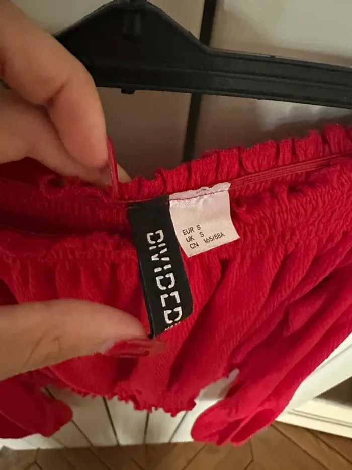 Haut crop off the shoulder rouge S - photo numéro 2