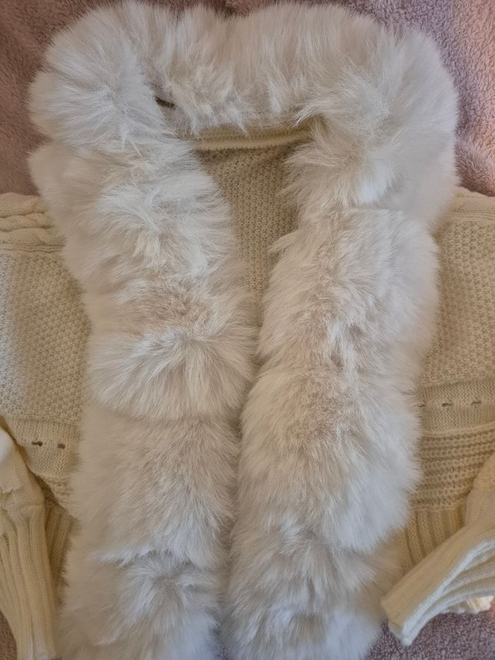 Cardigan Crème a fourrure - photo numéro 4