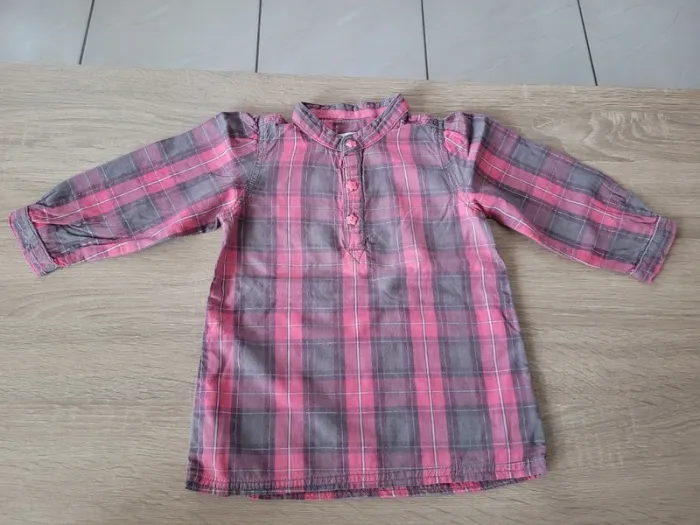 Lot de 4 tee-shirts fille en 18 mois - photo numéro 2