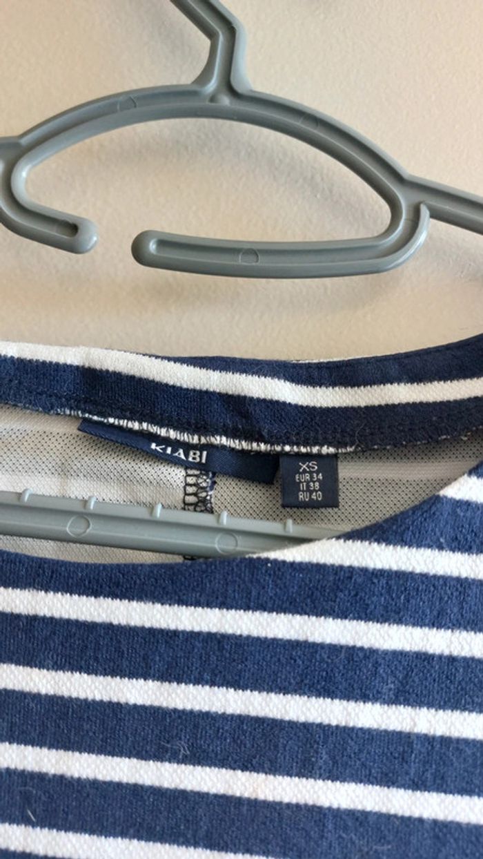 Pull Kiabi taille XS ou 34 - photo numéro 2
