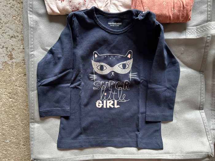 Lot 4 tee shirts - photo numéro 2