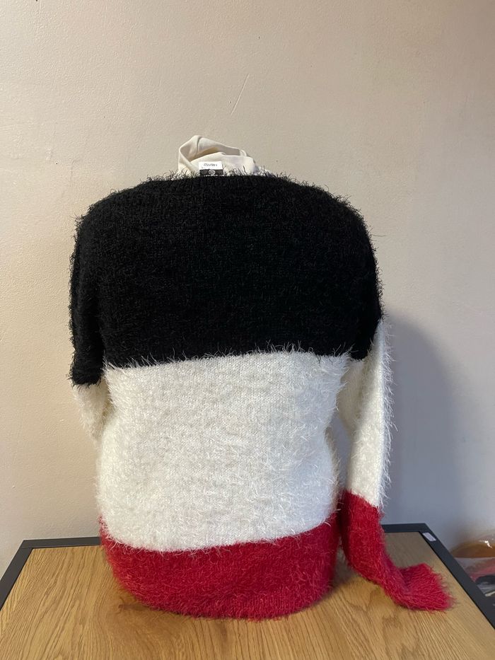 Pull fille taille 146/152 - photo numéro 3