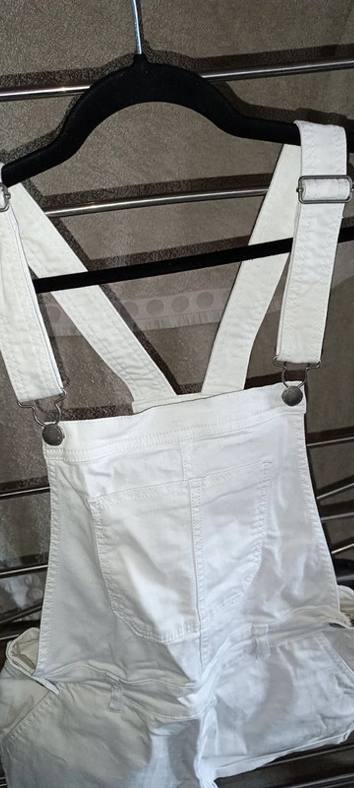 Salopette short Kiabi 38 - photo numéro 2