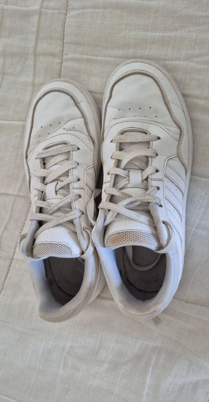 Baskets / chaussures adidas hoops 3 - photo numéro 4