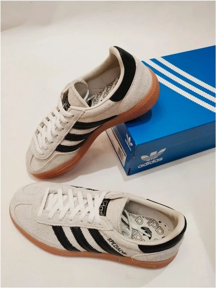 Adidas originals Handball spezial Taille 43 - photo numéro 2