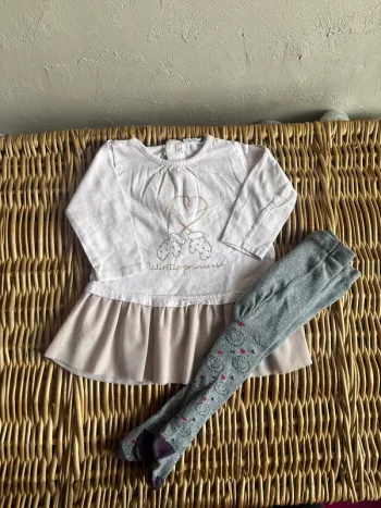 Ensemble fille  9mois en très bon état