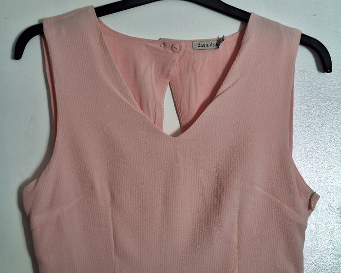 Robe couleur unie dos ouvert - photo numéro 2