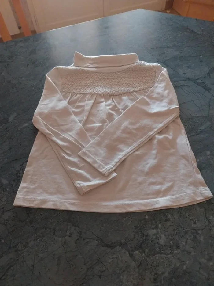 T-shirt col roulé T.6ans