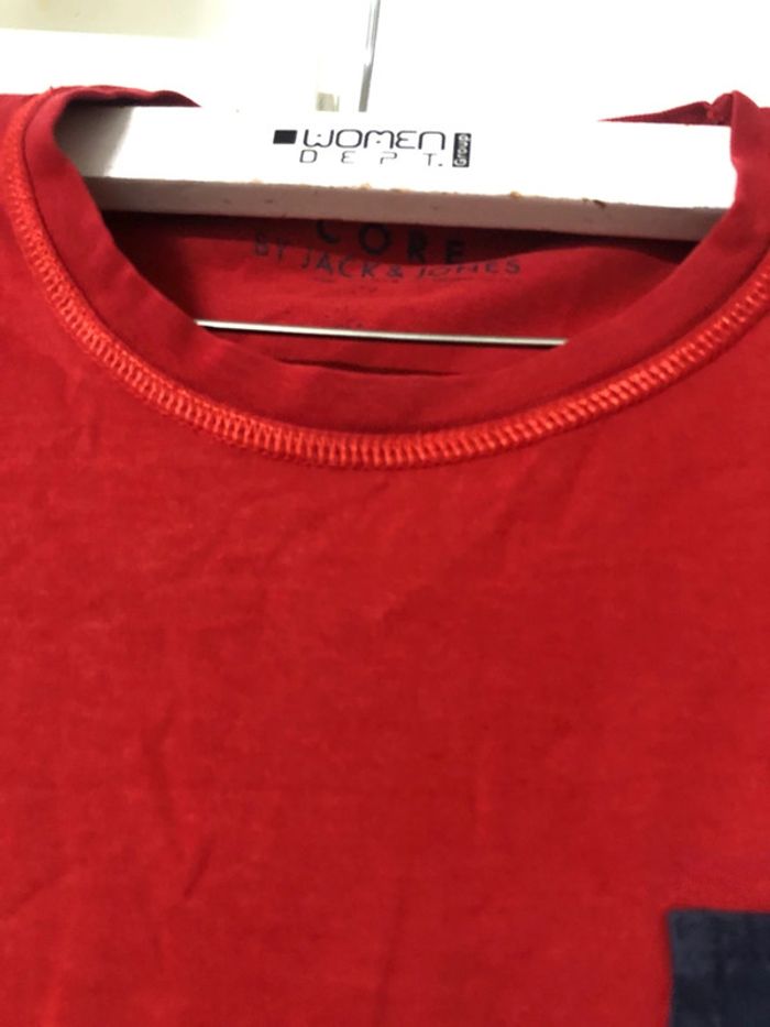 T shirt Jack & jones . Taille L - photo numéro 4