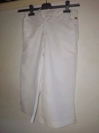 Pantacourt sport blanc.38.