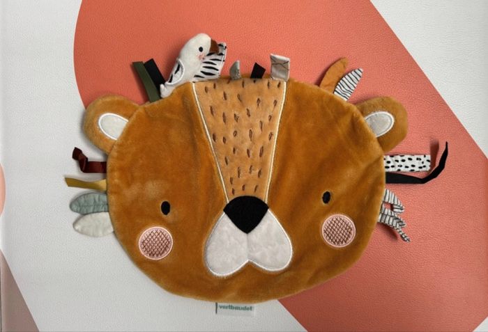 Doudou tête de lion Tanzanie - vertbaudet