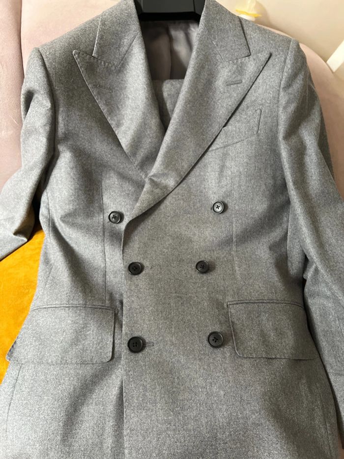 Tailleur pantalon gris clair veste croisée 6 boutons en laine et cachemire - Suitsupply - photo numéro 8