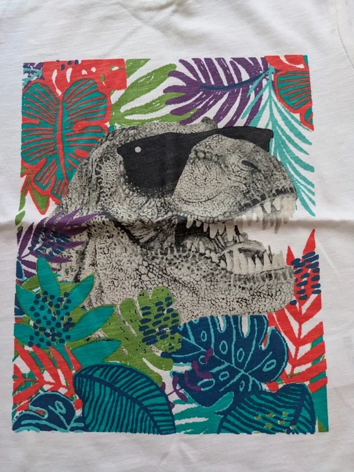 T-shirt 5ans neuf DPAM - photo numéro 2